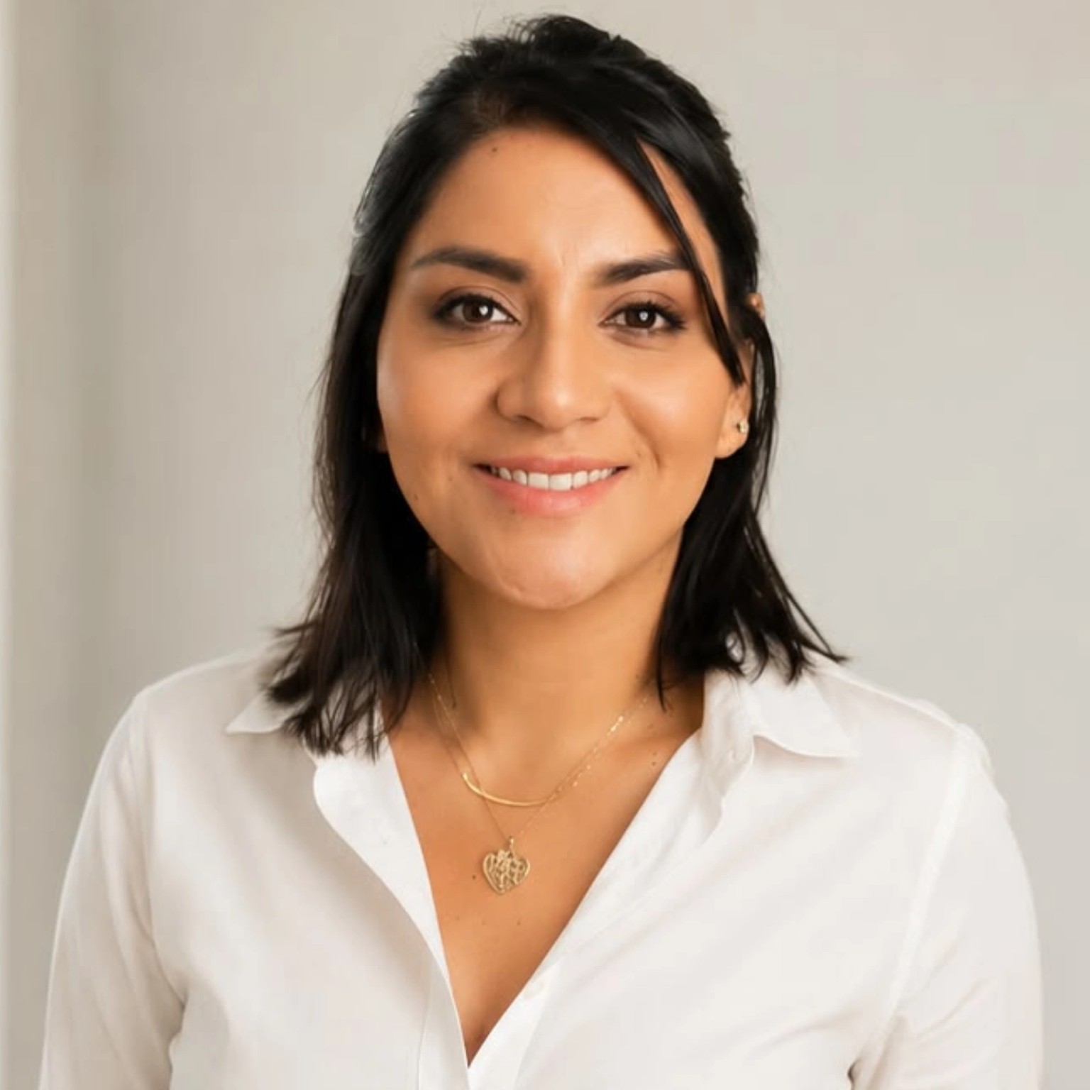 Retrato de Angélica Melo, agente de seguros Sanitas